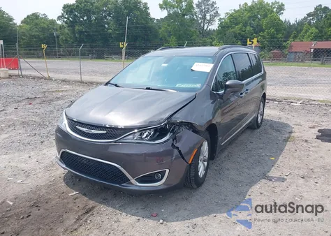 2017 Chrysler Pacifica Touring-L from USA, damaged, VIN 2C4RC1BG7HR591153